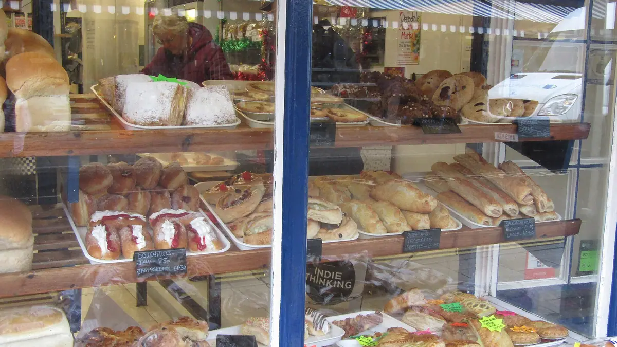 Poundbakery – bakery in Southport town centre
